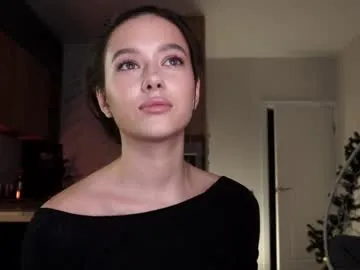 emilybatee — Freechat on Chaturbate