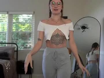 emma_ruby from Chaturbate