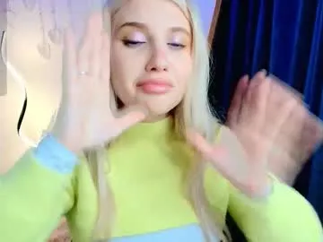 evacadooo — squezze that ass!  #c2c #leggings #bigboobs #petite #lovense [5 tokens remaining]