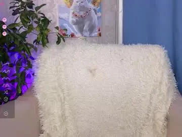 evashiny_ — delicious ass would like to be spanked [104 tokens remaining]Day! Just thinking about all the naughty things we could do together today...   #cute #tattoo #bush #tease #natural