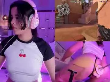 Explore Chaturbate's Evelynluxye evelynluxye from Chaturbate