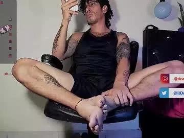 Try Chaturbate's Fuck_hardlove fuck_hardlove from Chaturbate