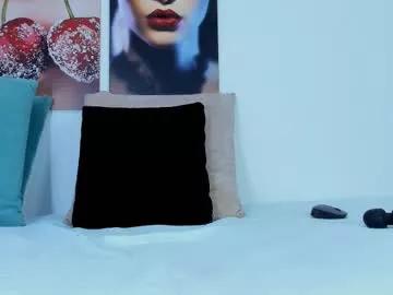 i_am_dolls from Chaturbate