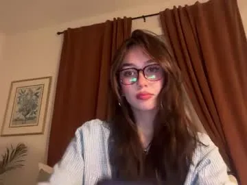 isabellelayla — Get naughty with me  Hand bra [1000 tokens left] #new #young #18 #college #collab