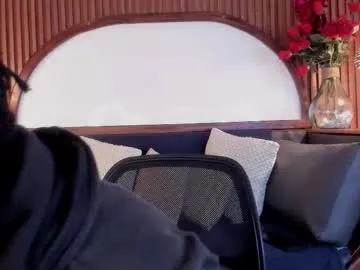 jamalmyst_ — GOAL: FLEX MUSCLE  [19 tokens remaining] Hacemos cardio hoy? Take me private to make you sweat  #ebony #stud #bbc #muscle #straight