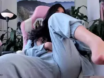 jhoanna_largo — Freechat on Chaturbate