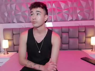 kathyaiden — GOAL: BJ HARD HARD [45 tokens remaining] Welcome to my room! #deepthroat #squirt  #smalltits #cum #couple