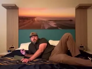 kingrichard86 — Kingrichard86's room #dilf #beard