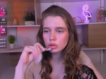 Try 23 years old laura_sween from Chaturbate laura_sween from Chaturbate