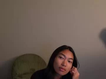 littlemiss_kira from Chaturbate