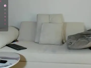 mateoking_ — LETS PLAY AND EXPLODE MY CUM [1650 tokens left] #party #muscle #socks #bigcock #lovense