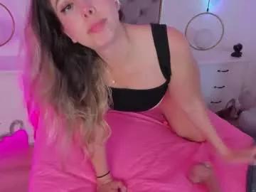 Try gorgeous escort Meredit_lane meredit_lane from Chaturbate