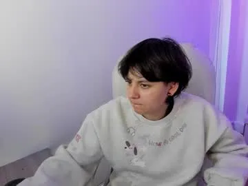 nathalyy_ds — Let the desire begin to know my body, explore and know the pleasures to get wet!  #nonude #skinny #18 #saliva #oil [50 tokens remaining]