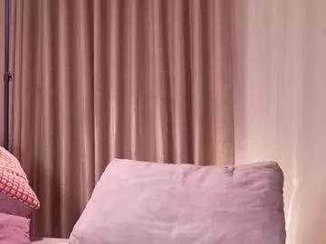 pauline_7 from Chaturbate