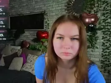 pixie_luv — GOAL: Cream on booty and massage [47 tokens remaining] Welcome! I'm new here, hope to see your support! #18 #shy #natural #bigboobs #teen