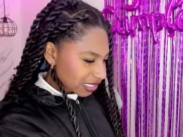 queen_perla_ from Chaturbate