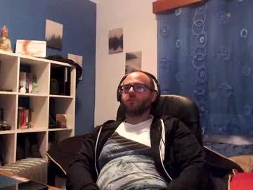 ravingr3d3 on Chaturbate 