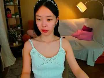 soulharmoonyy — Goal: sexy dance with fanwelcome to my world #nonude  #student #asian #brunette #feet #smalltits #dance - Next Goal: Tease you w