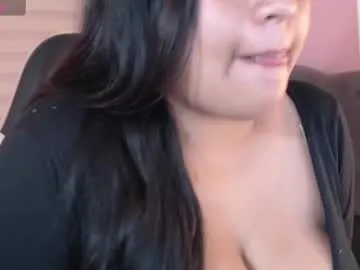 soy_roxy — BOUNCE BOUNCE [183 tokens left] Lush on!21,66,111 #milk #latina #young #new #bigboobs