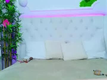 Gorgeous Taahiraarabian wants you to fuck their body now taahiraarabian from Chaturbate