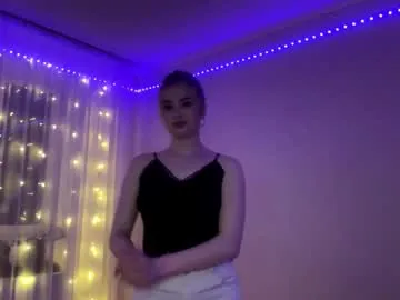 vedalipscomb — Goal: Help me with new Internet  Hi! Im Kira welcome to my room #18 #new #teen #bigboobs #young [111 tokens remaining]