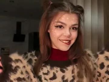 yummy_chica from Chaturbate