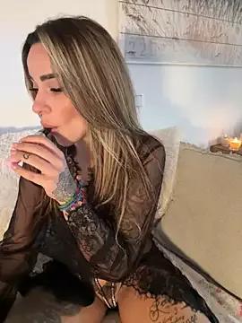 Masturbate to 23 years old -Alisa from StripChat -Alisa from StripChat