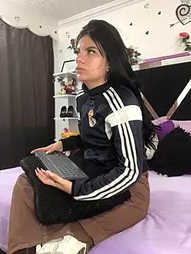 1lovelygirls from StripChat