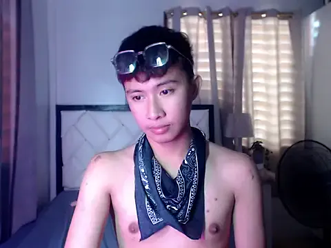 _CandyTwink_ from StripChat