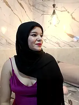 _Nadiiaa — Cameltoe 