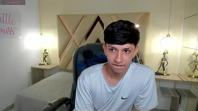 AdrianFranko — cum show public