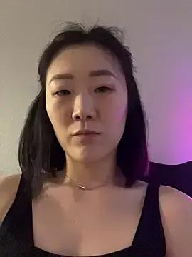 AikoYamada from StripChat
