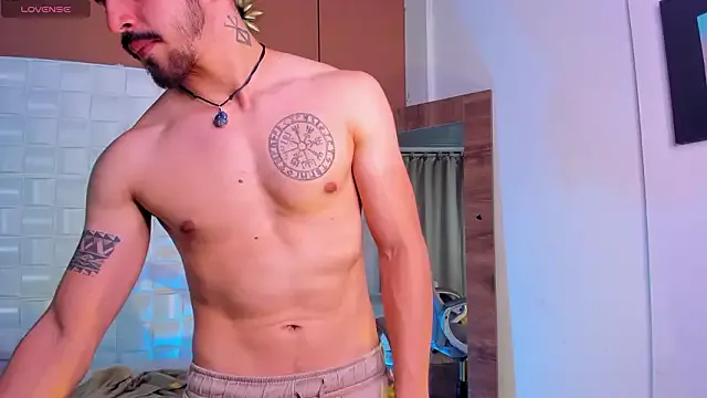 AlejandroStormm — cum with me