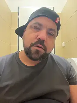 Alexander18edd — New phone please