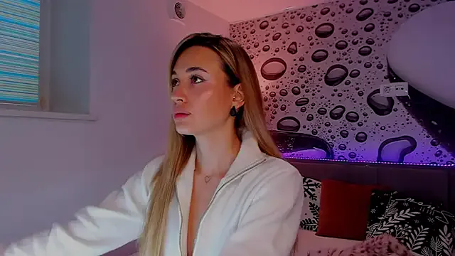 AlexaWilds — sloppy bj