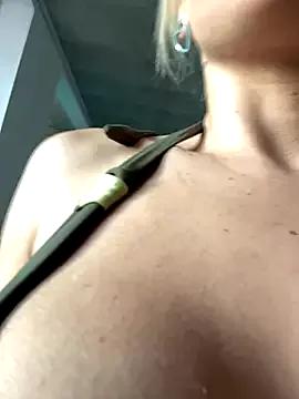 Discover 23 years old alicev_kitty from StripChat alicev_kitty from StripChat