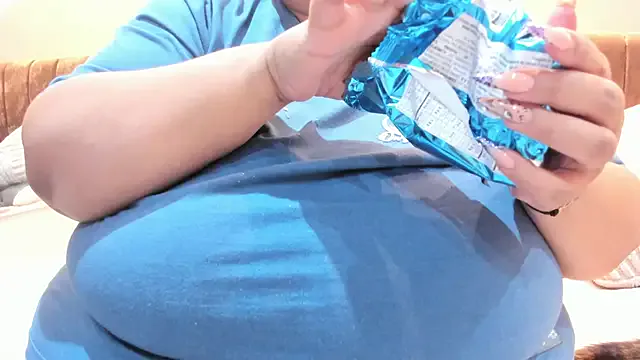 Alisson_am — oil show  titis