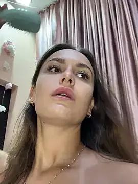 AllaTousNew from StripChat