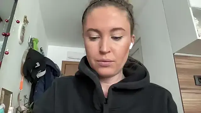 Ameli8 — Freechat on StripChat