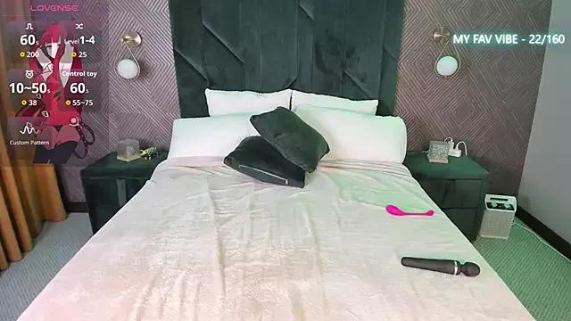 Hot Amy_Hall wants you to fuck their body now Amy_Hall from StripChat