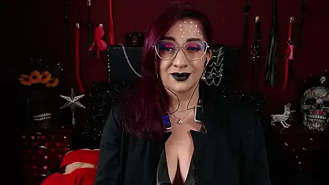 andreafetishx — flash pussy and finger