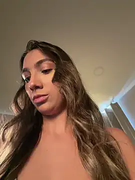 AnnaCastillo_ — Keep me seductive and sensual :fire: