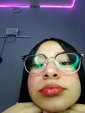 Anne_Mia from StripChat