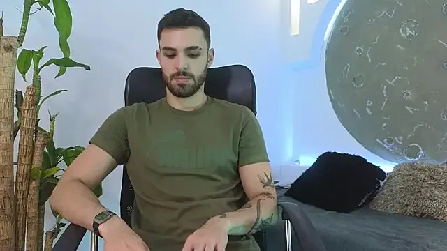 Apolo_lux1 — make me cum