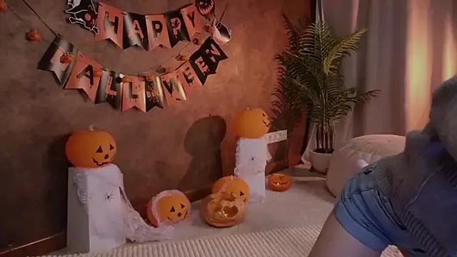 arcane_doll from StripChat