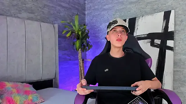 ArthurCox — masturbate x 10 min