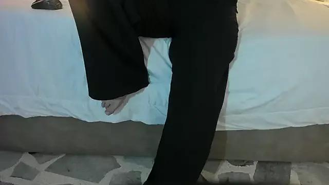 Naked Ary1_ wants you to fuck her body now Ary1_ from StripChat