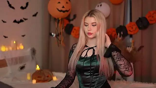 Sexy AshleyNikoo wants you to fuck her body now AshleyNikoo from StripChat