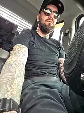 Beardedtattood from StripChat
