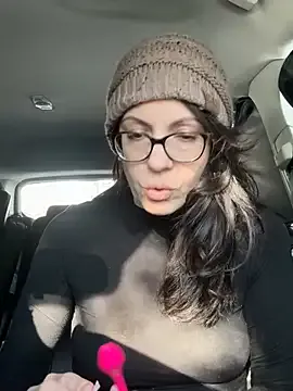 BeautifulMesss — Open pussy little squirt